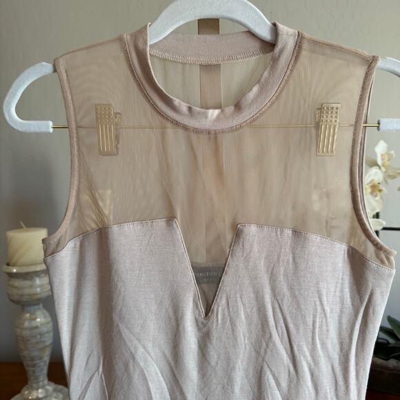 Generation Love Sheer Panel Sleeveless Top Nude Blush Size Small Sample NWOT - Picture 5 of 5